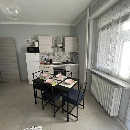 Apartamento La Casa Tra I Tigli Turín Exterior foto
