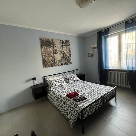 Apartamento La Casa Tra I Tigli Turín Exterior foto