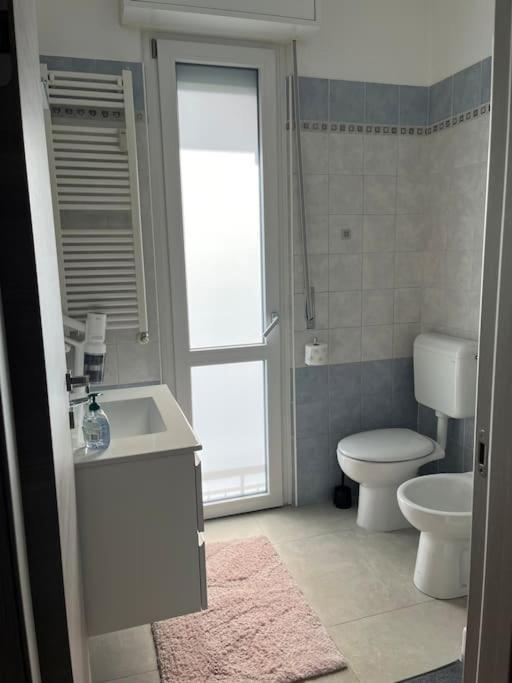 Apartamento La Casa Tra I Tigli Turín Exterior foto